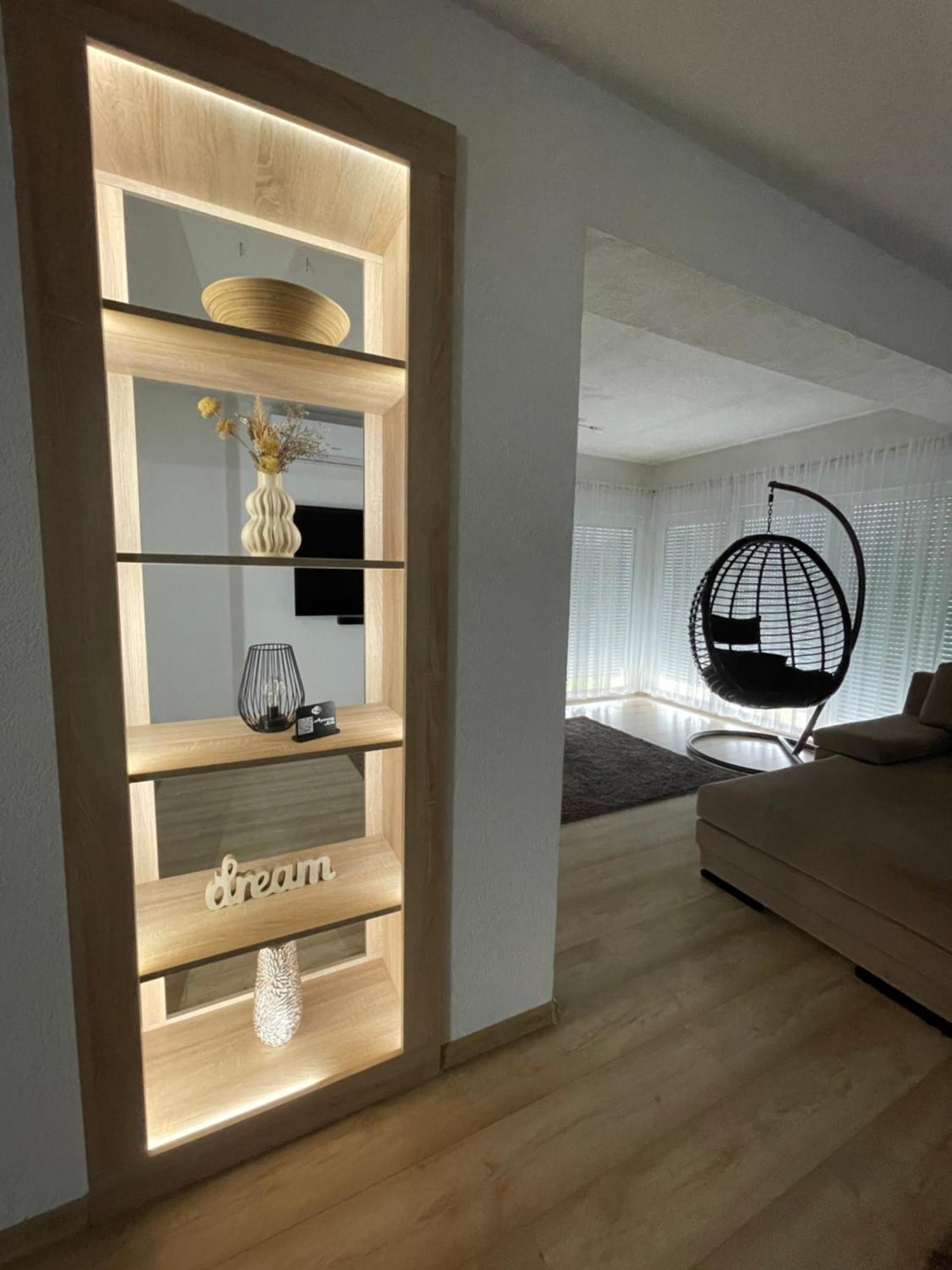 Apartman Kiss Яйце Екстериор снимка