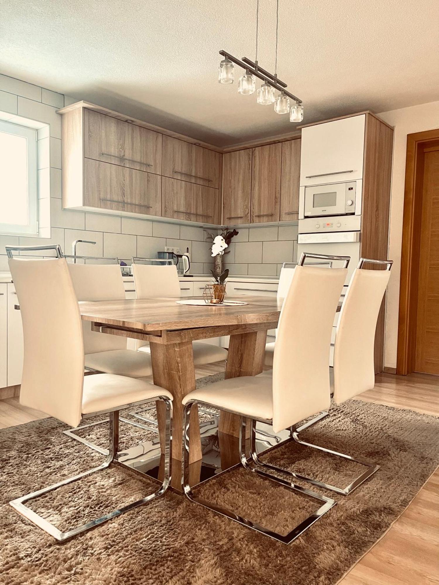 Apartman Kiss Яйце Екстериор снимка